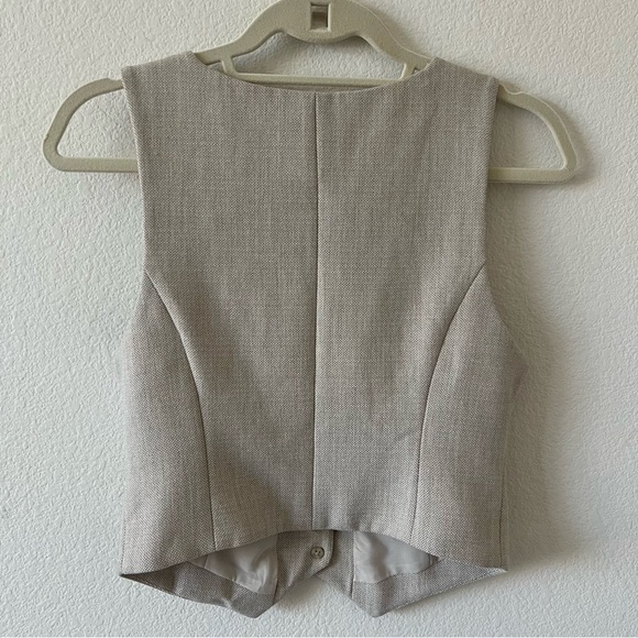 Aritzia Wilfred Desire Wool Blend Twill Suit Vest Button Preppy Academia SZ 4 - Picture 11 of 16
